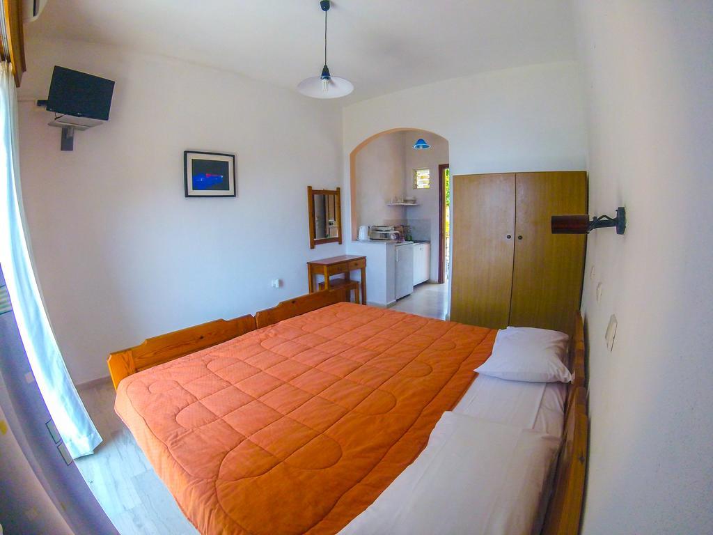 George's Apartahotel Ermones